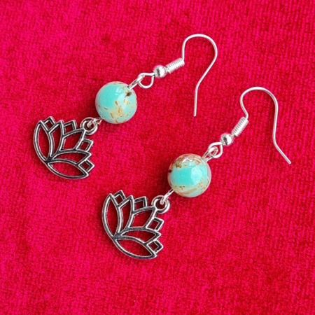 Серьги "Лотос" из пресованной бирюзы с перламутром